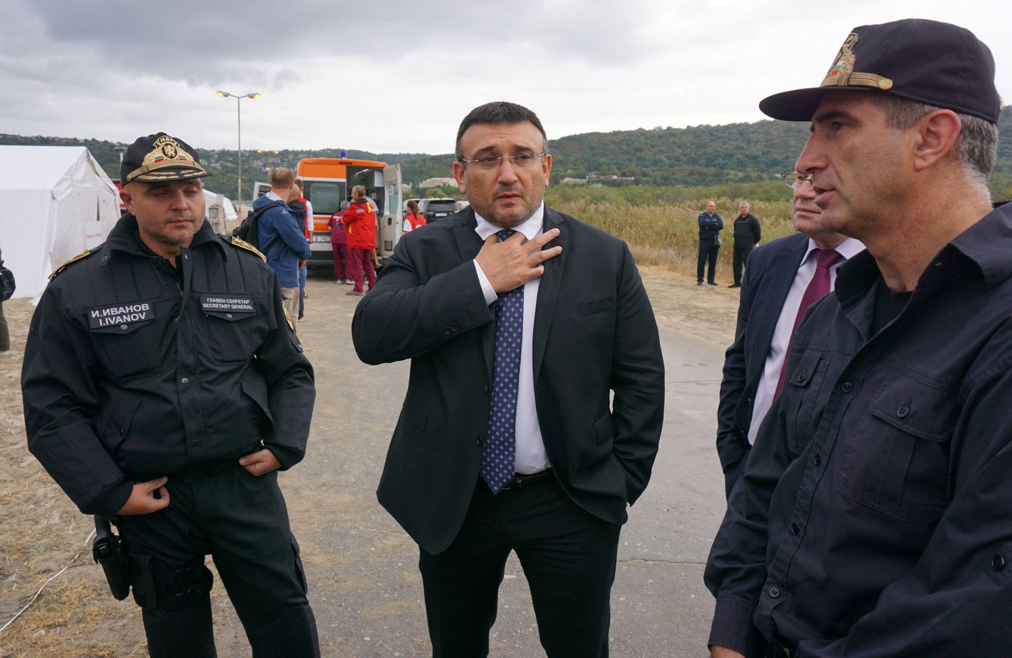 Младен Маринов проведе работна среща с посланик на Германия Foto Foto